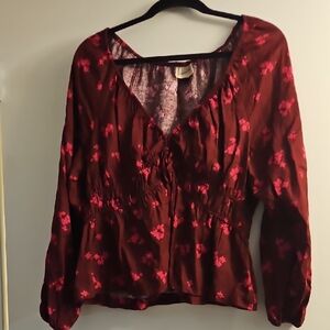 NWOT Universal Thread Burgundy And Magenta Blouse